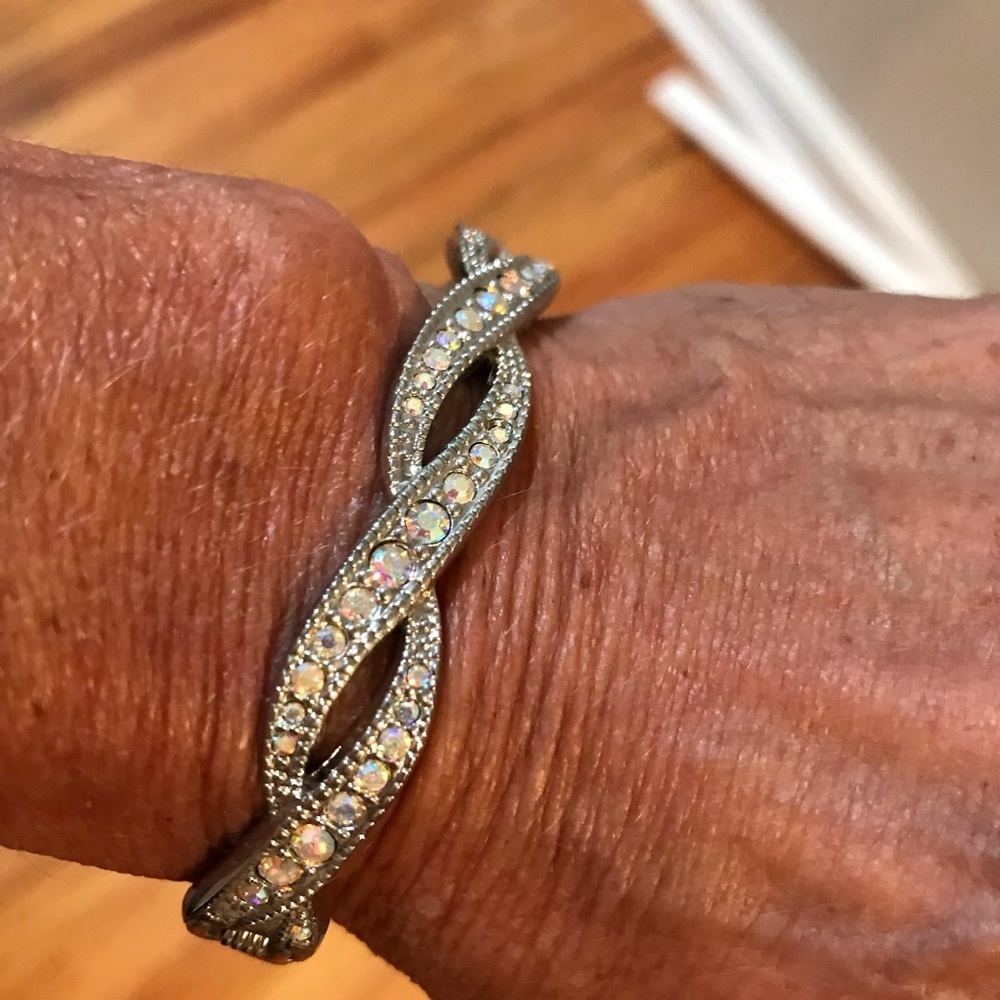 ▪️Silver Rhinestone Bracelet